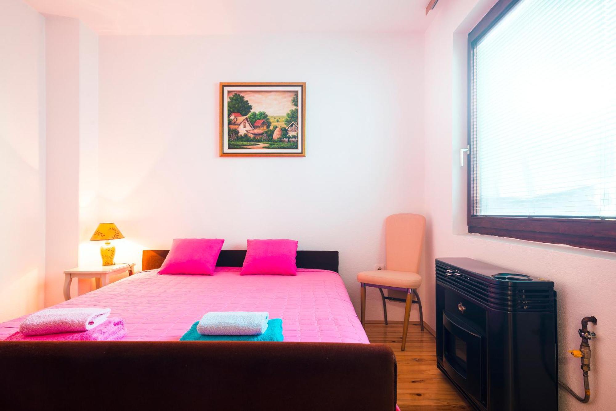 Apartmani Slavica Ягодина Экстерьер фото