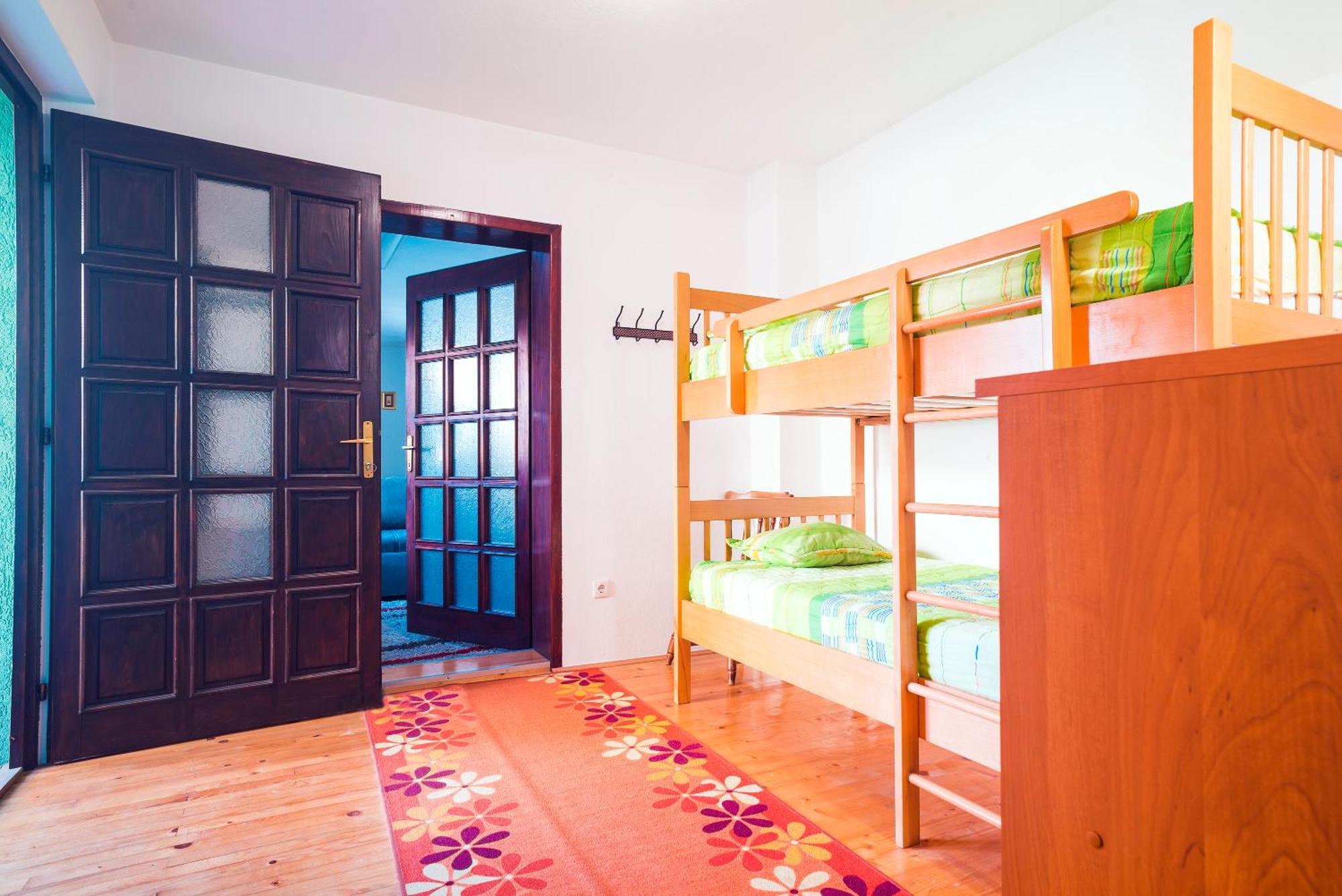 Apartmani Slavica Ягодина Экстерьер фото